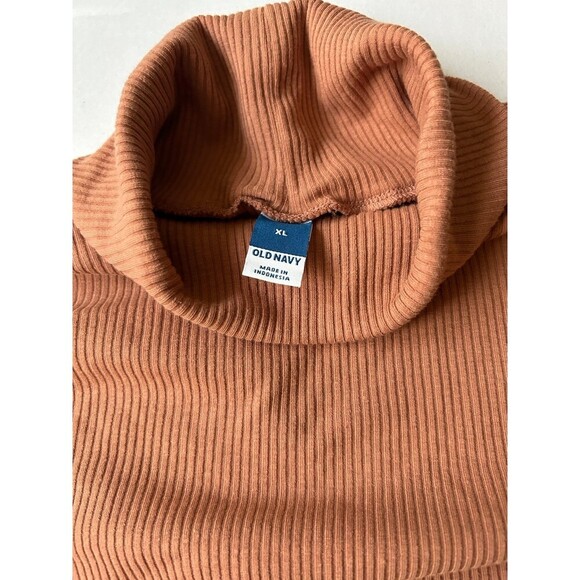 Old navy lightweight women’s turtleneck XL NWT - Picture 3 of 6